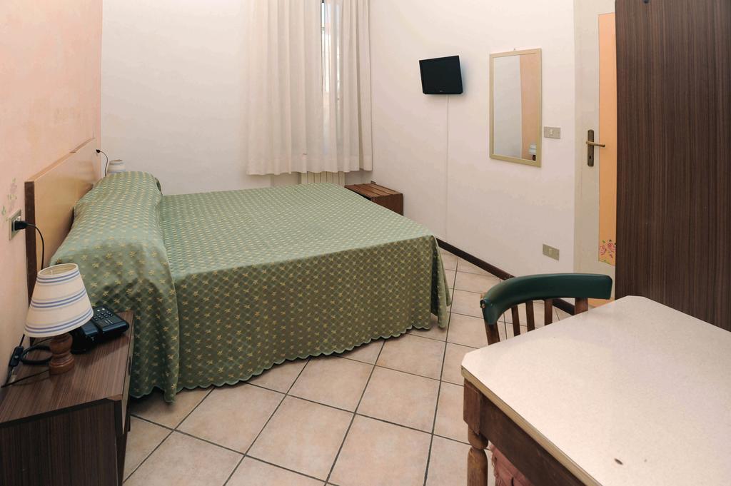 Hotel Marina Μοντεκατίνι Τέρμε Δωμάτιο φωτογραφία